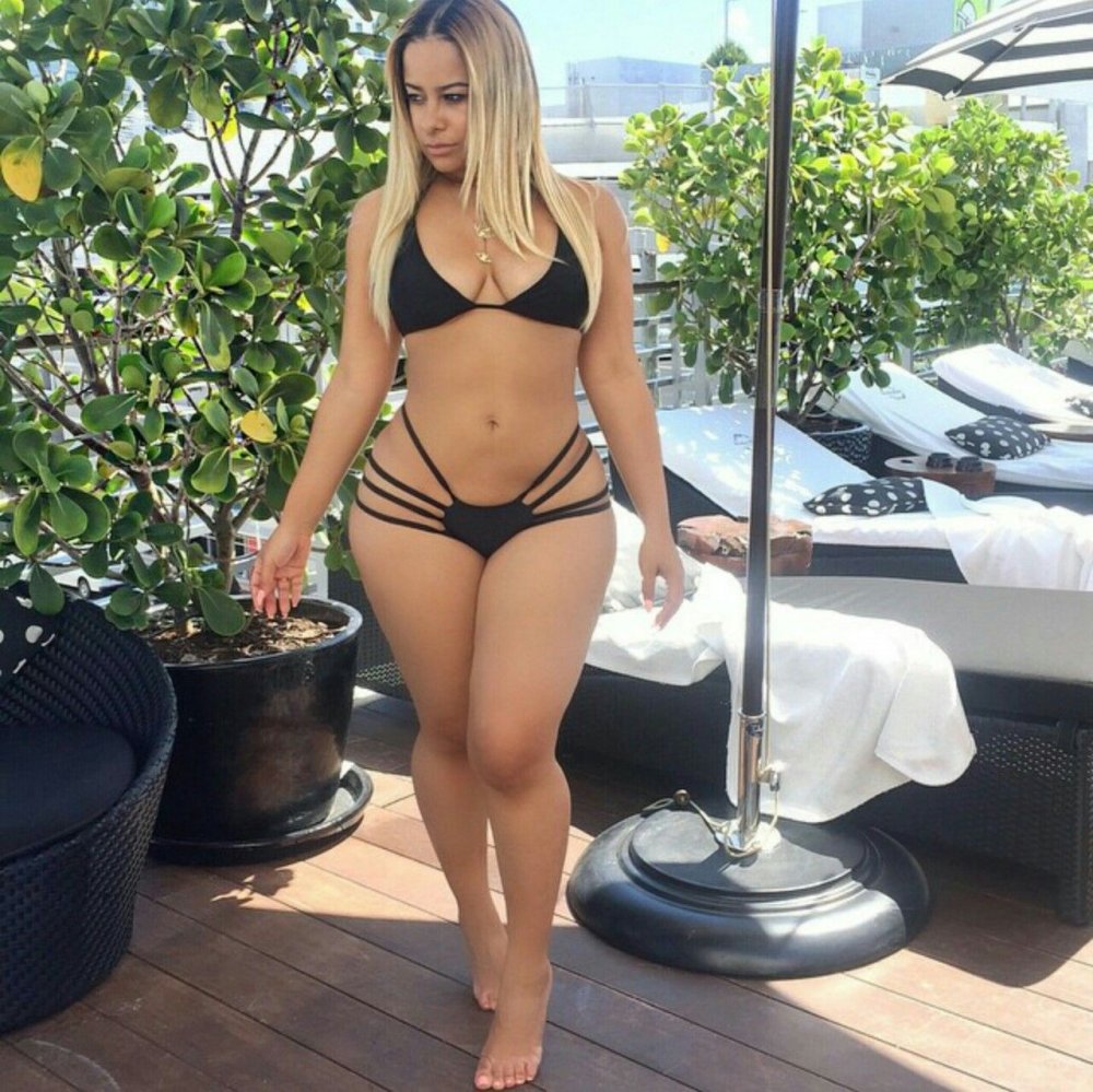Savanna Sievers Plus Size Model Plus