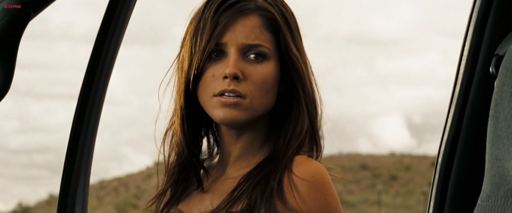 Sofia Bush in underwear