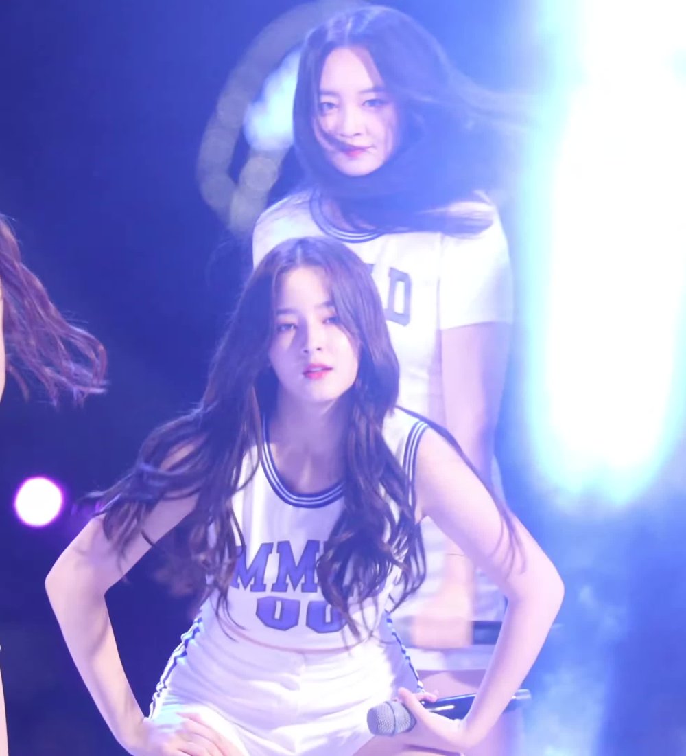 Nancy Change Clothes