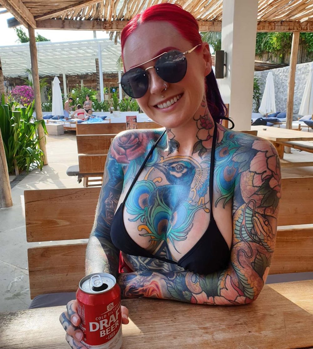 Sarah Gray Tattooed doctor drain