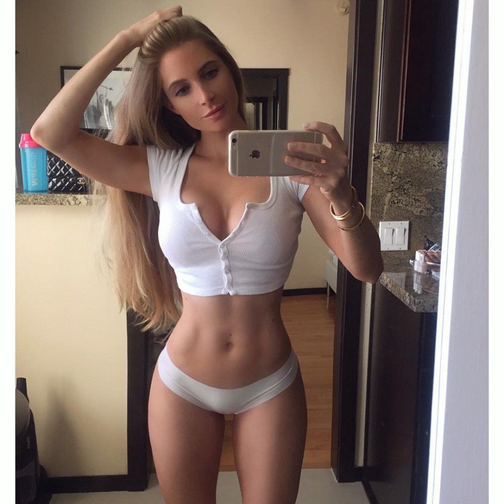 AMANDA ELISE in the grid