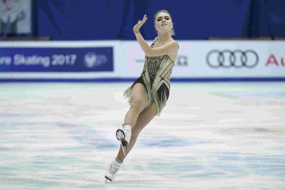 Skater Elena Radinova piquant