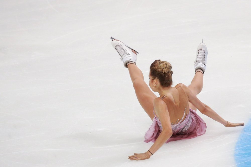 Skaters in thongs