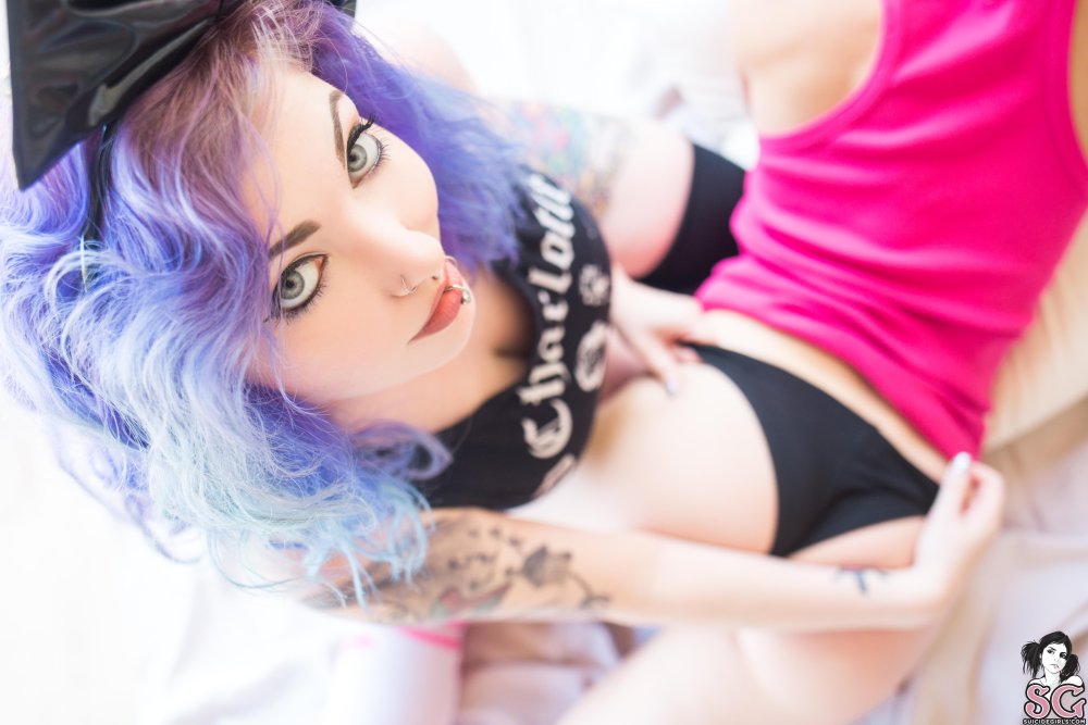 Suicide Girls Agatha