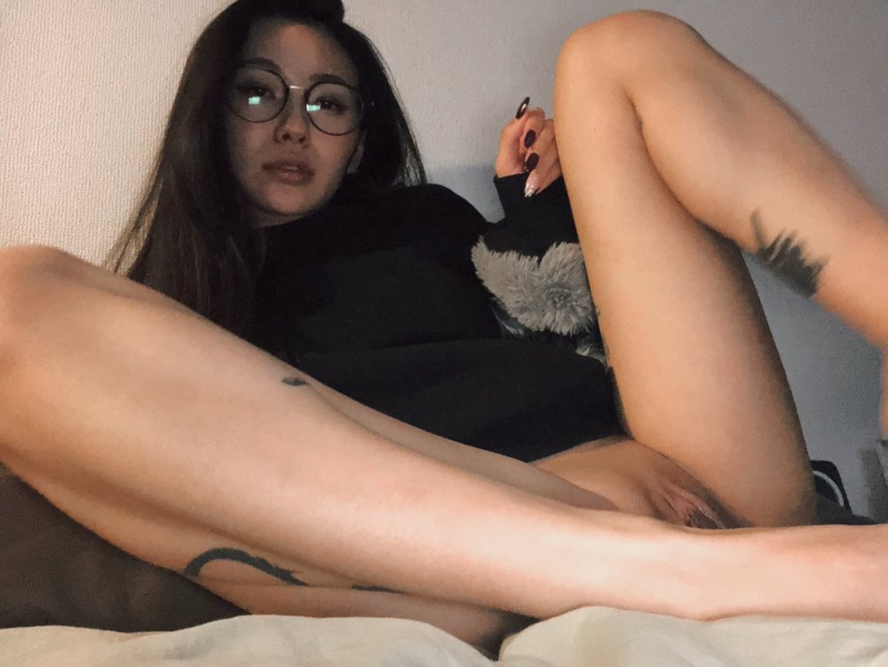Naked photo shoot Rae Lil Black