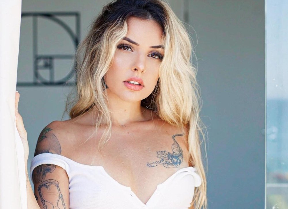 Gret Sg Naked photo porn actress