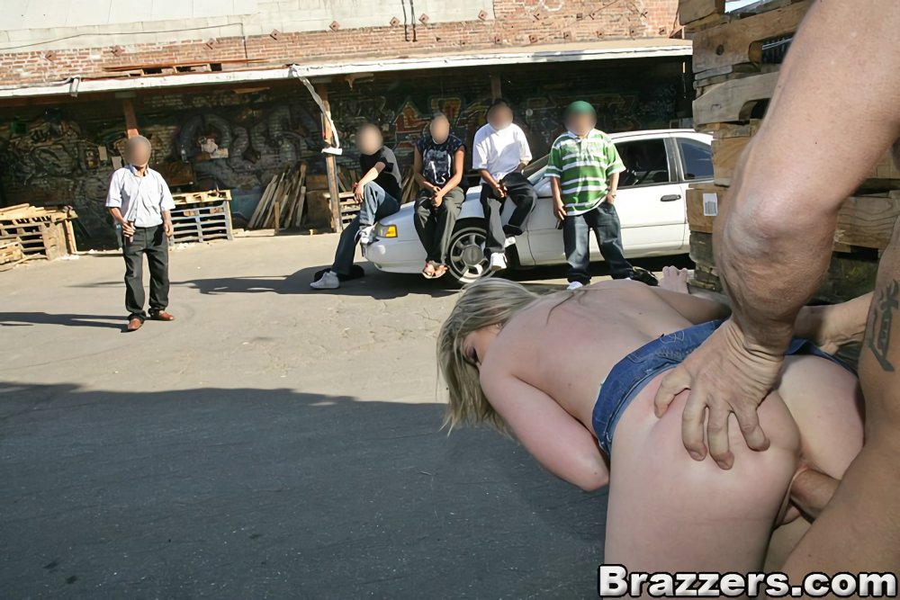 Public fuck on the street