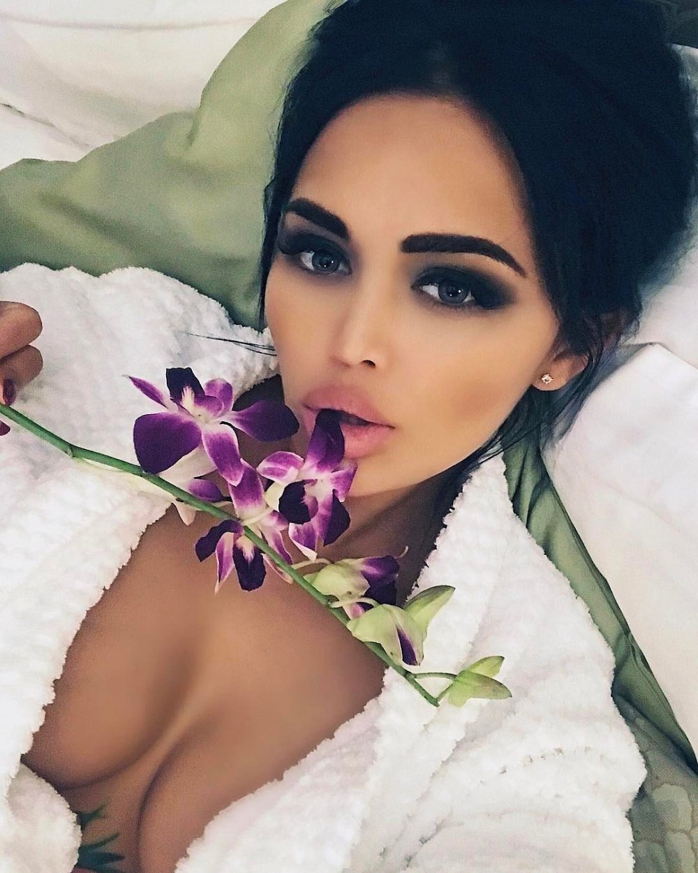 Nita Kuzmina photo shoot
