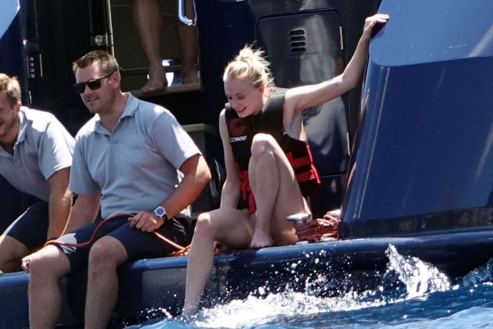 Sophie Turner Erochicheia