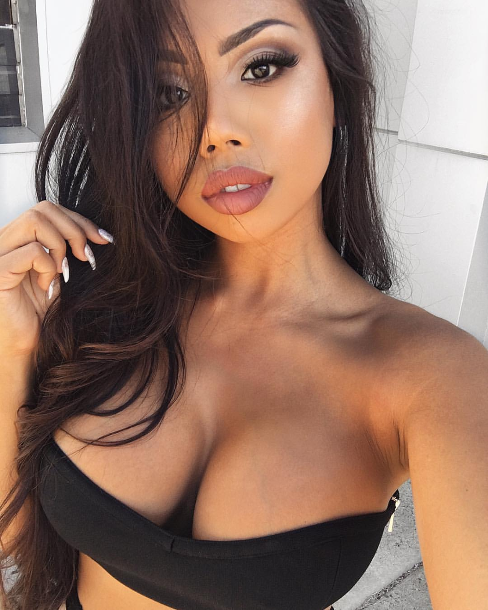 Erotic photos Una Grujic