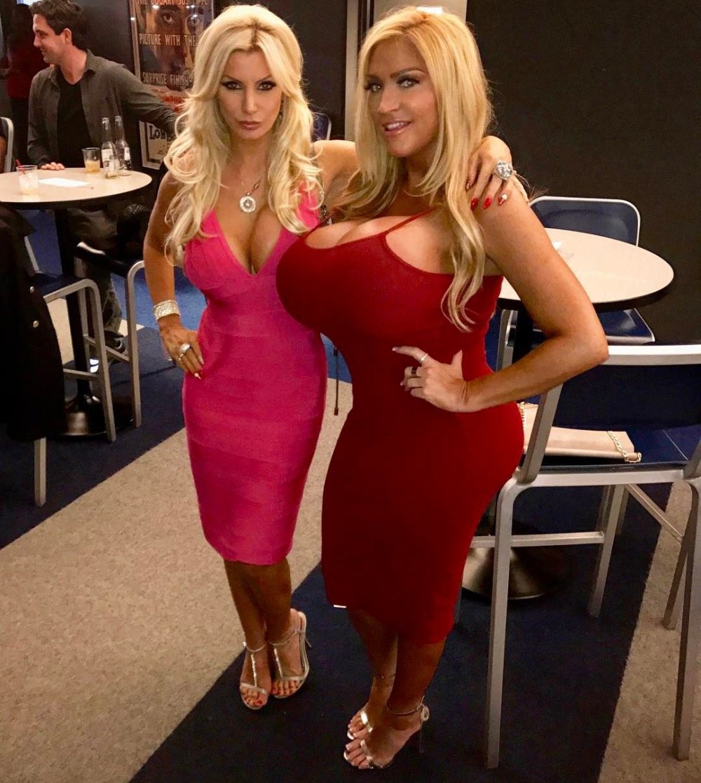 Allegra Cole (Allegra Cole) Sex