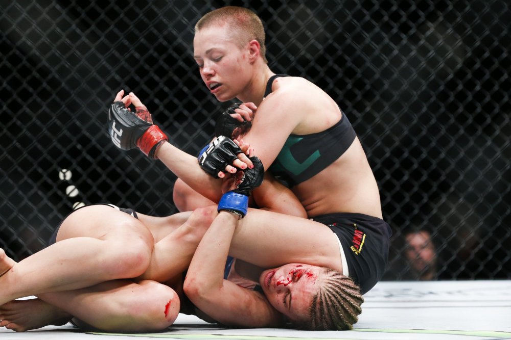Naked women Yufs fighters