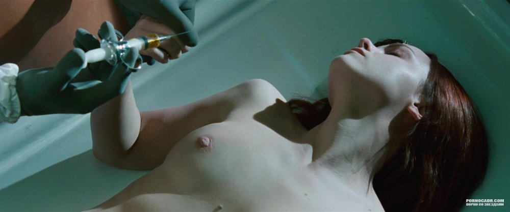 Christina Ricci After Life Naked