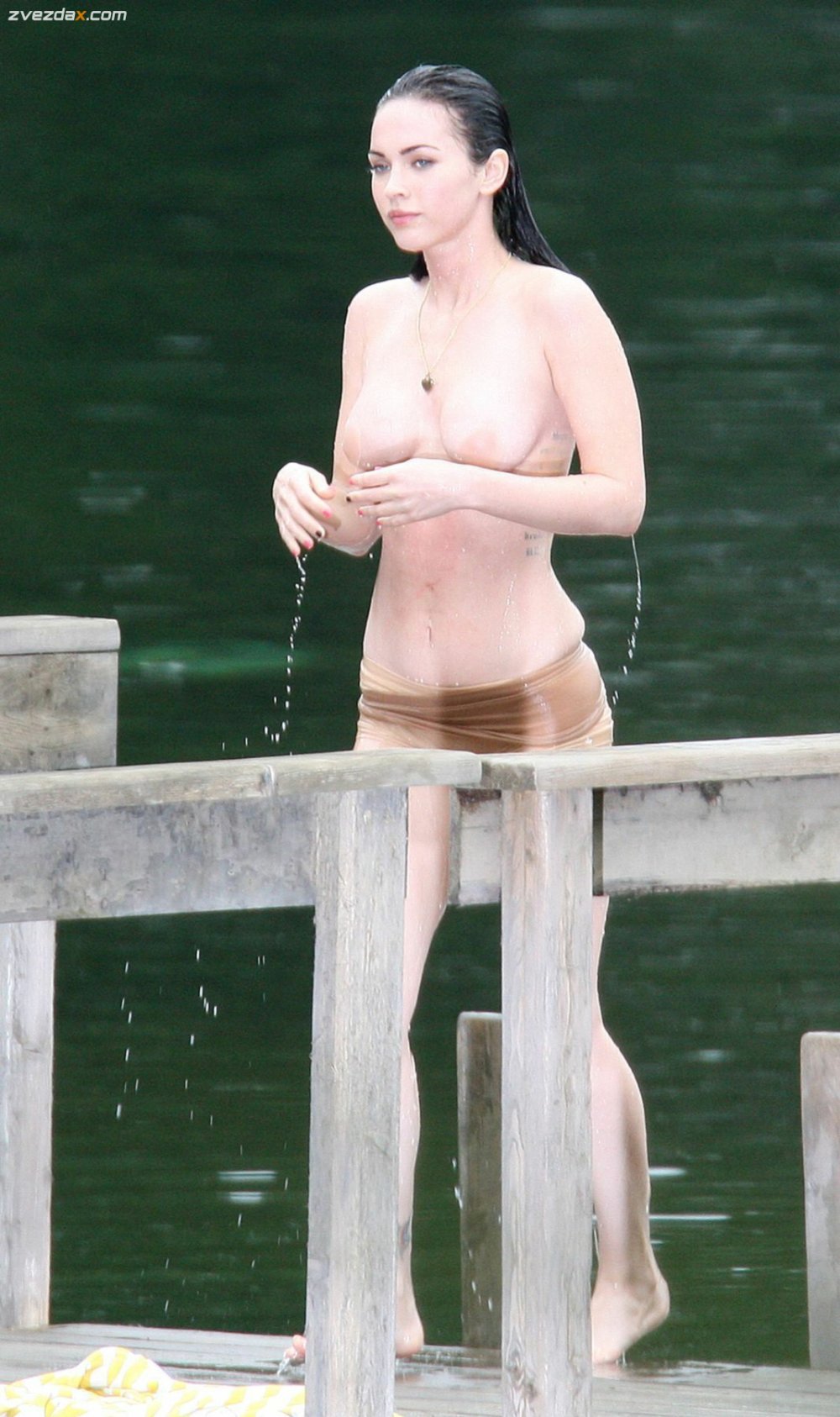 Megan Fox Toples
