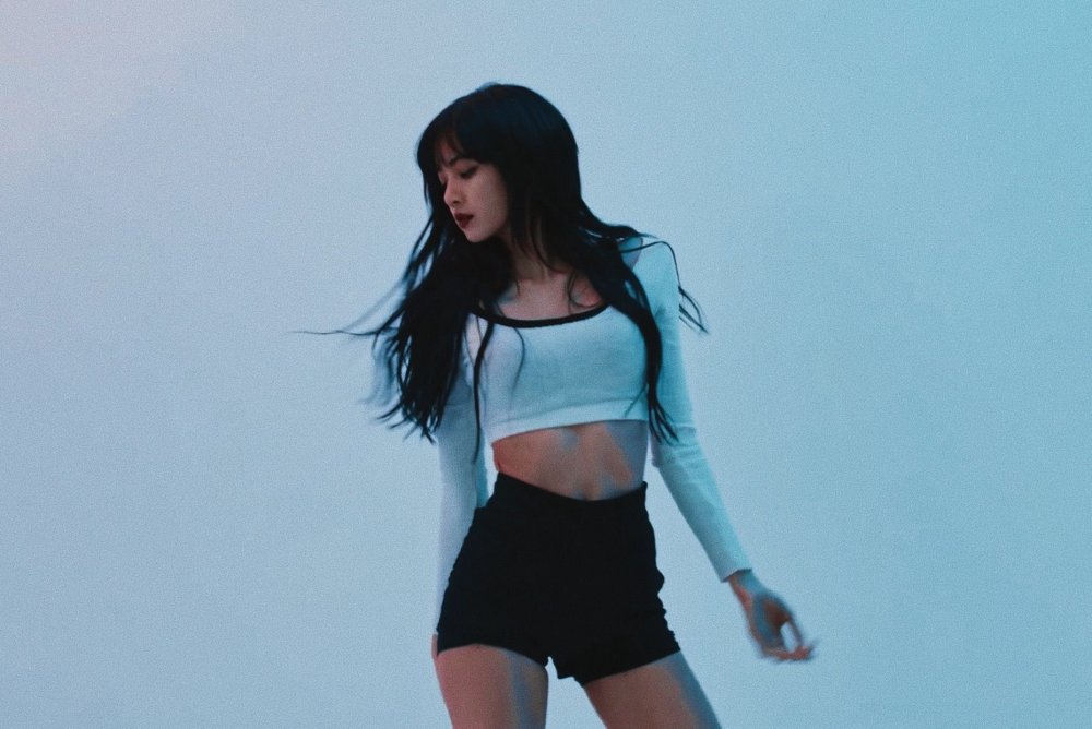 Blackpink Lisa Lilifilm 3