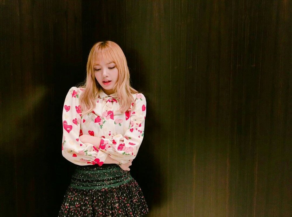 Lisa Manoban Legs