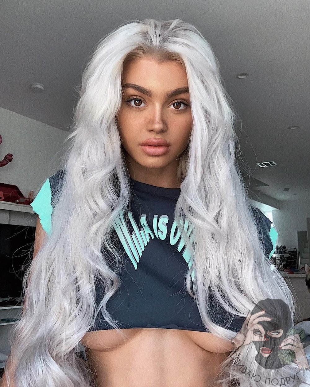 Kristen Hancher Instagram 2019