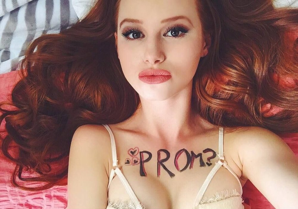 Cheryl Blossom Naked drain