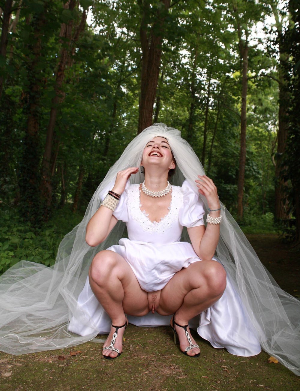 Naked elderly in a wedding dress