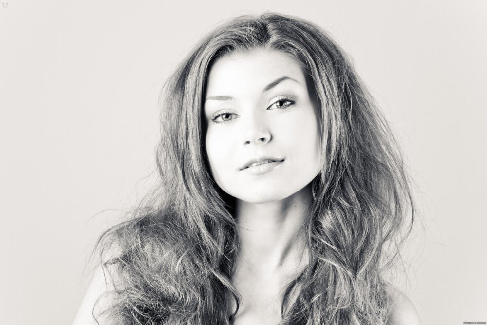 Angela Karamysheva Nyadart