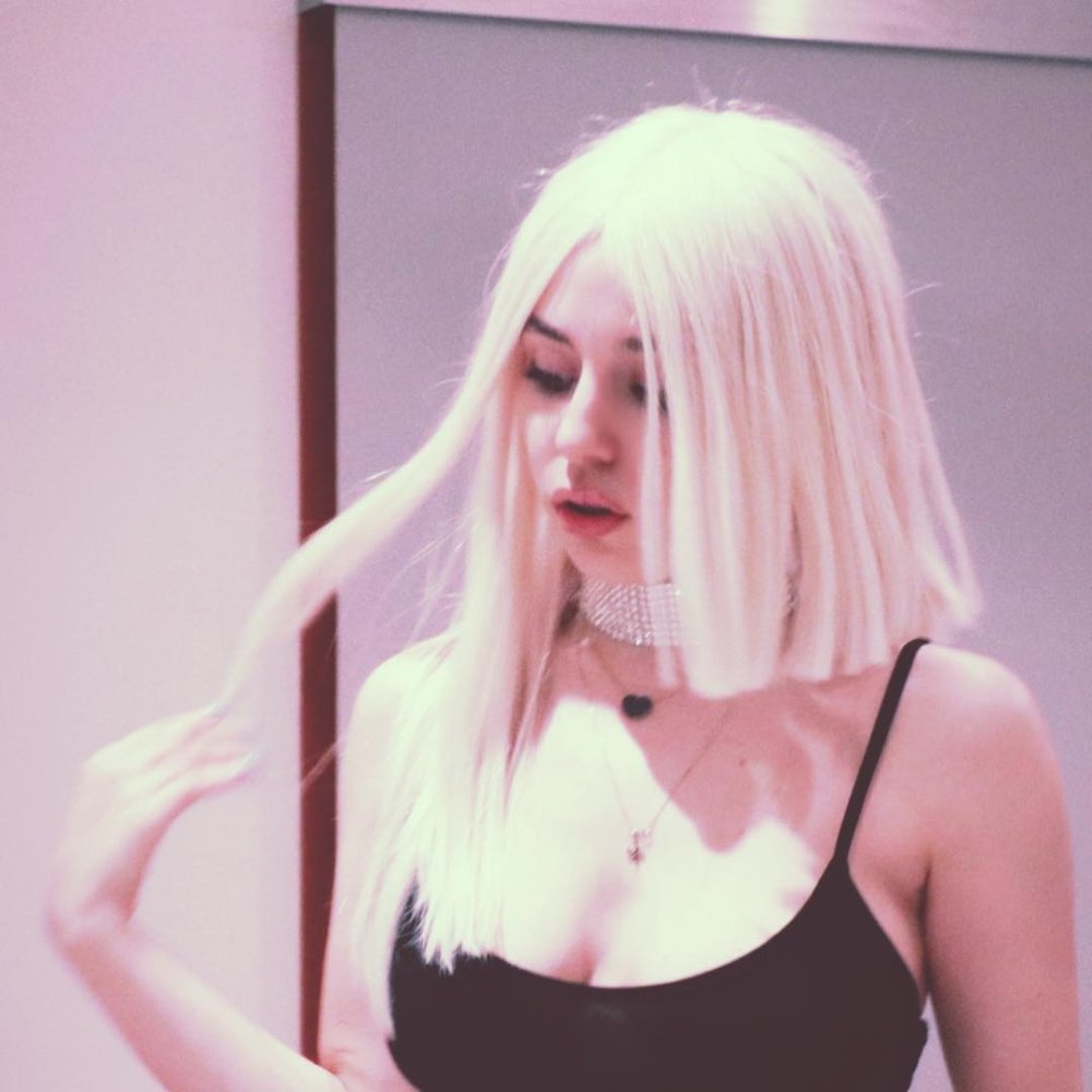 Ava Max is hot