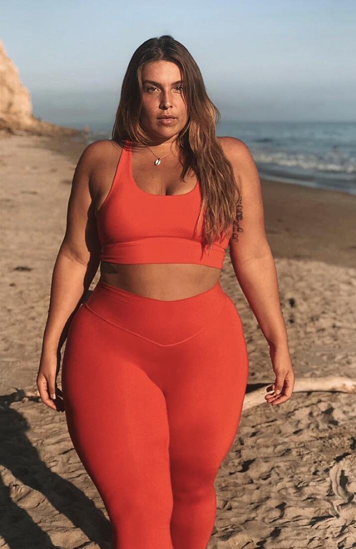 Curvage Denise