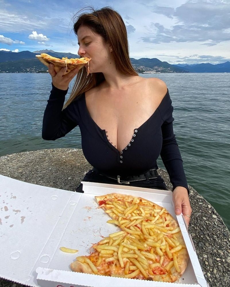 Pia Mulenbek