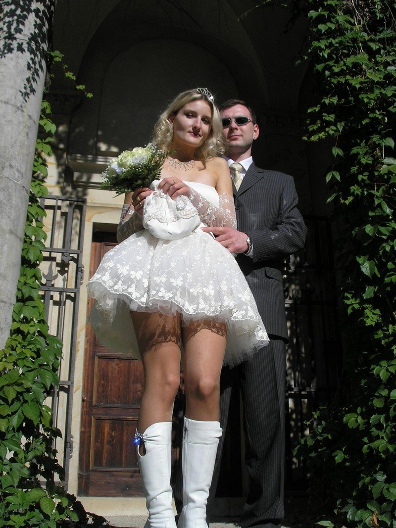 No Panties Under Wedding Dress