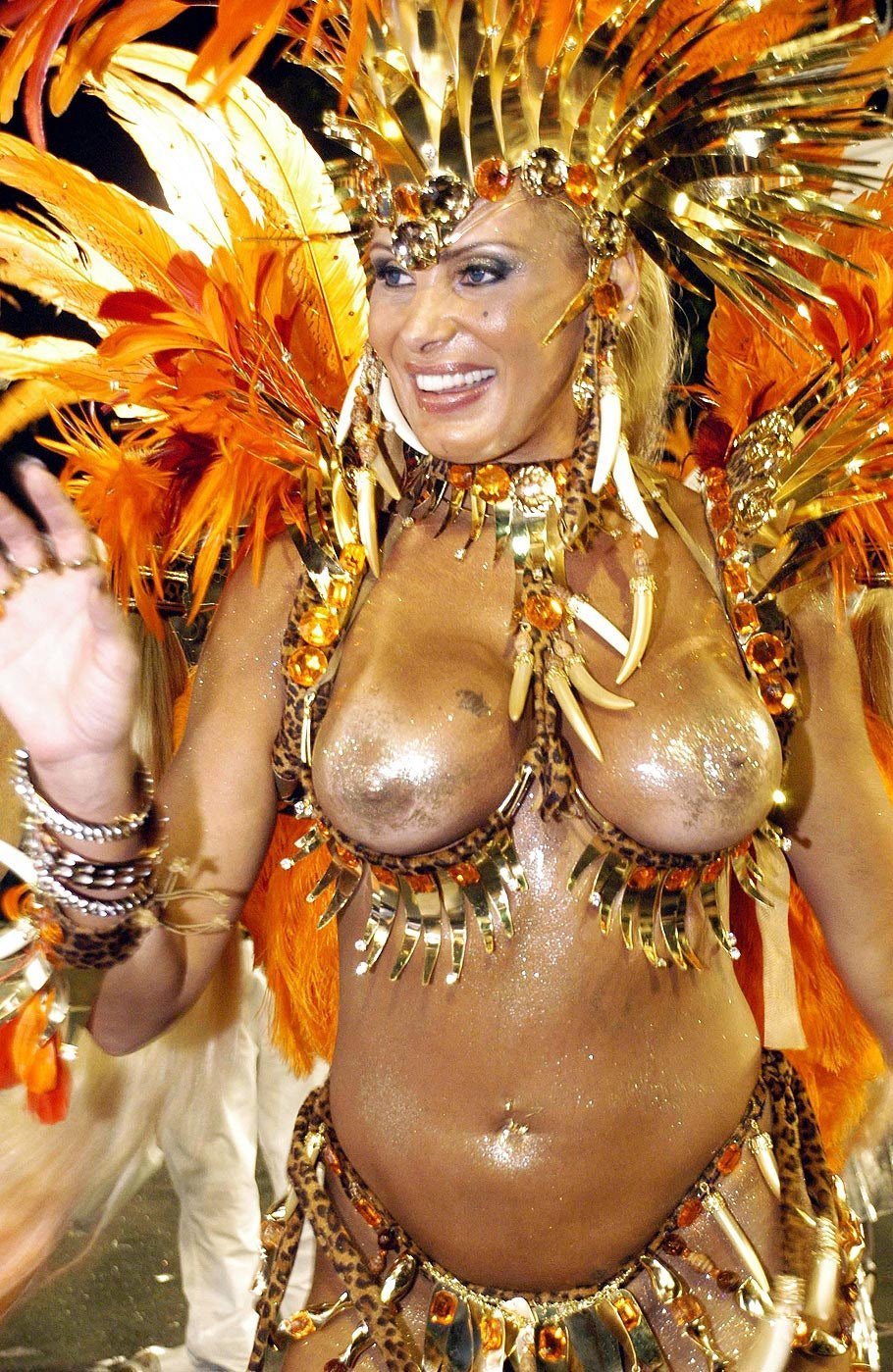 Viviana Castro Carnival