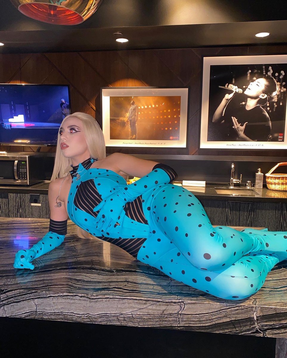 Ava Max Heaven Hell