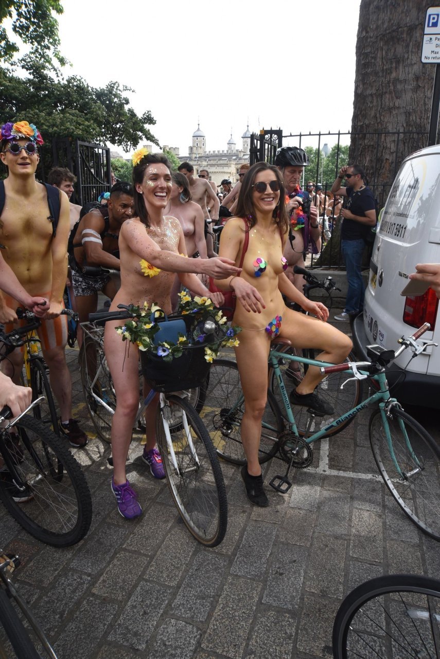 Naked bike racket London Tits