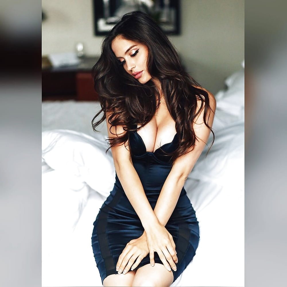 Natalia Barulich +18
