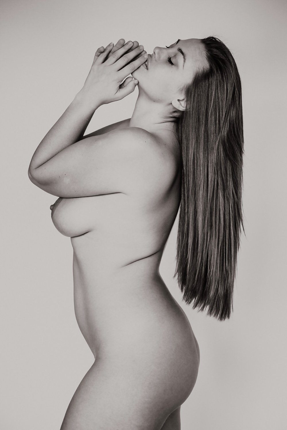 Beautiful girls in the style of nude