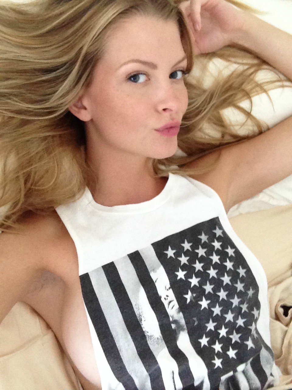 Erin Lynn Model
