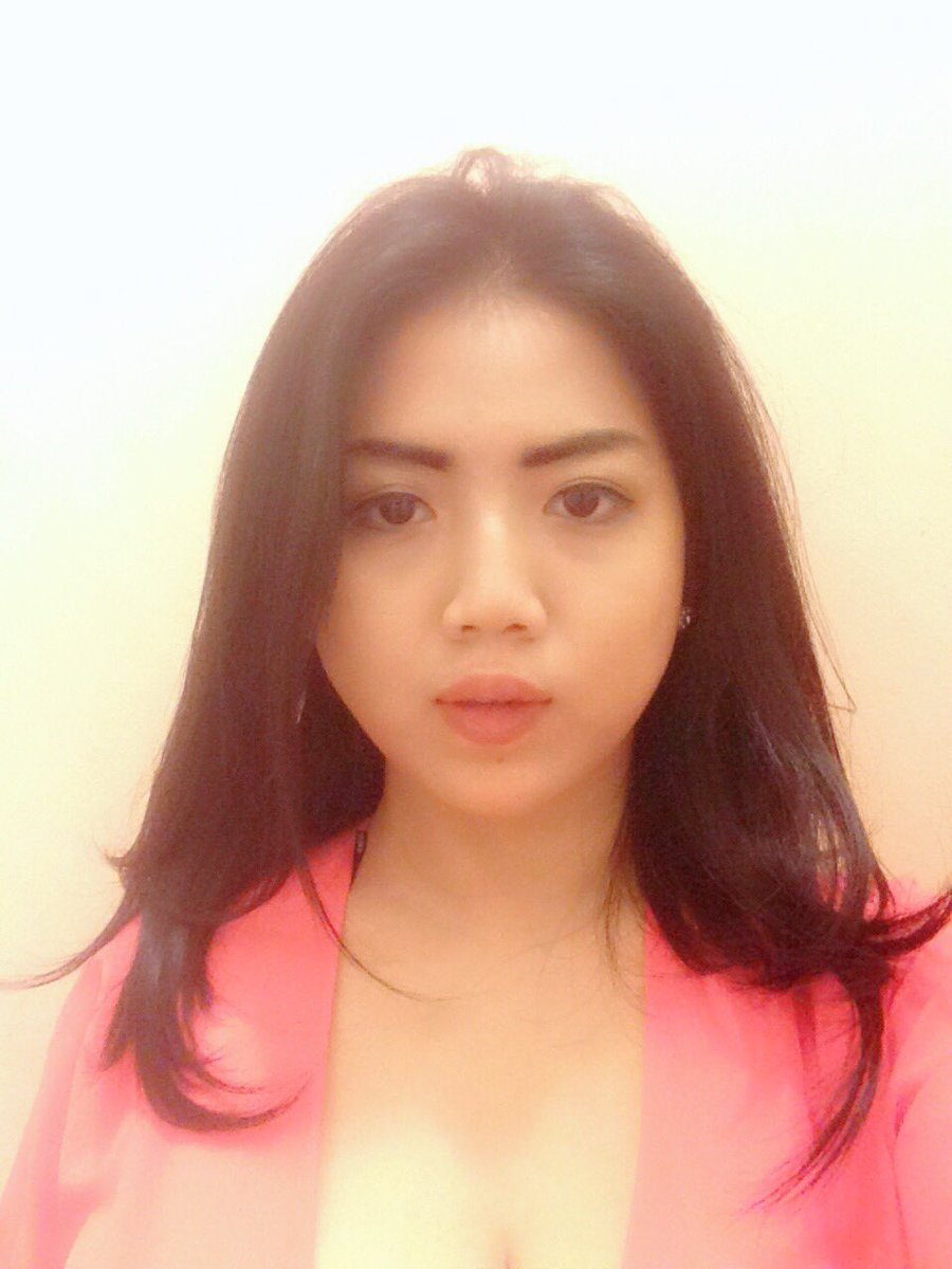 Rully Angelina Toge