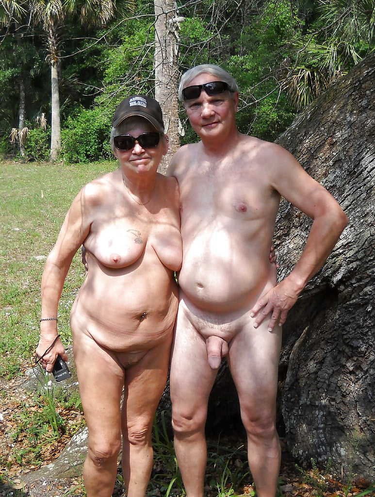 Naked elderly natures
