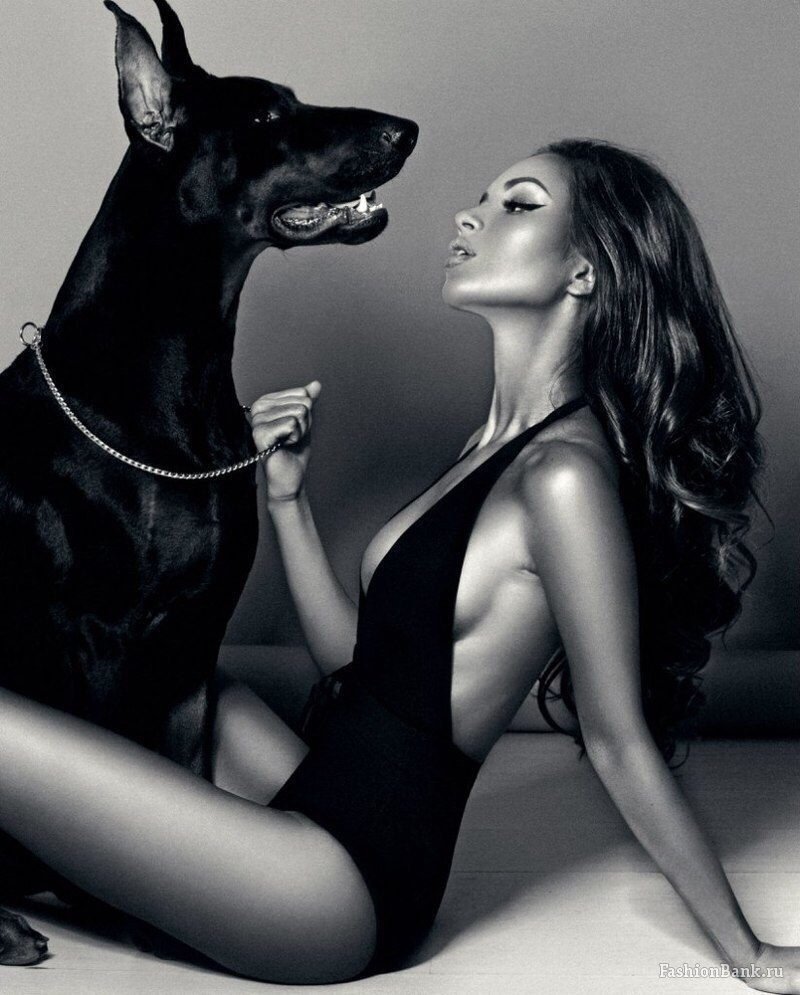 Model Jovan Ventura with Doberman