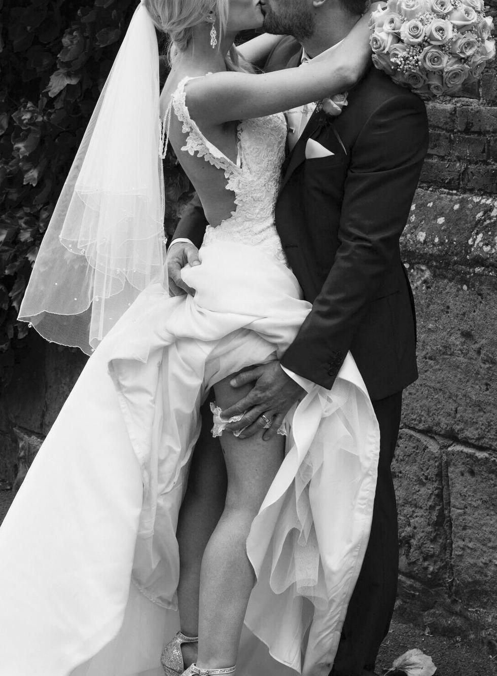 Tits in Top Wedding