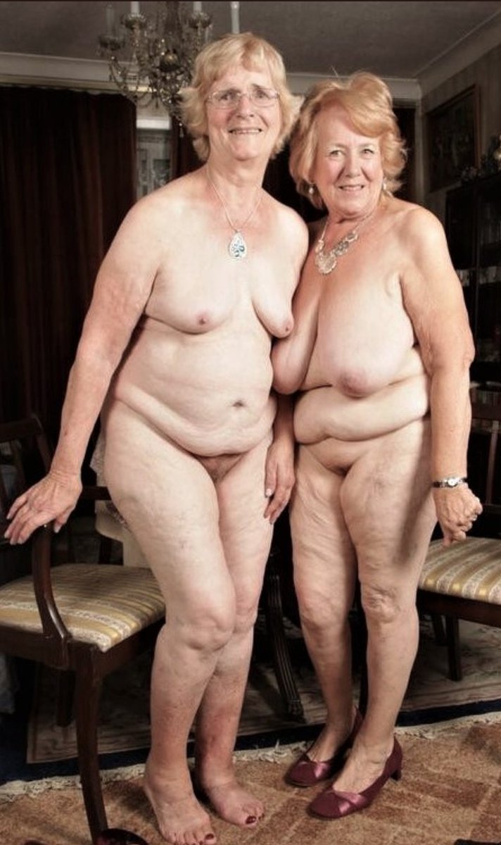 Three naked women mate