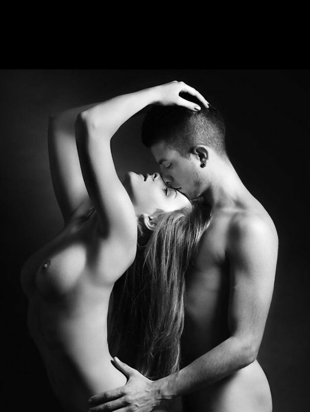 Photo shoot in the studio nude lesbian
