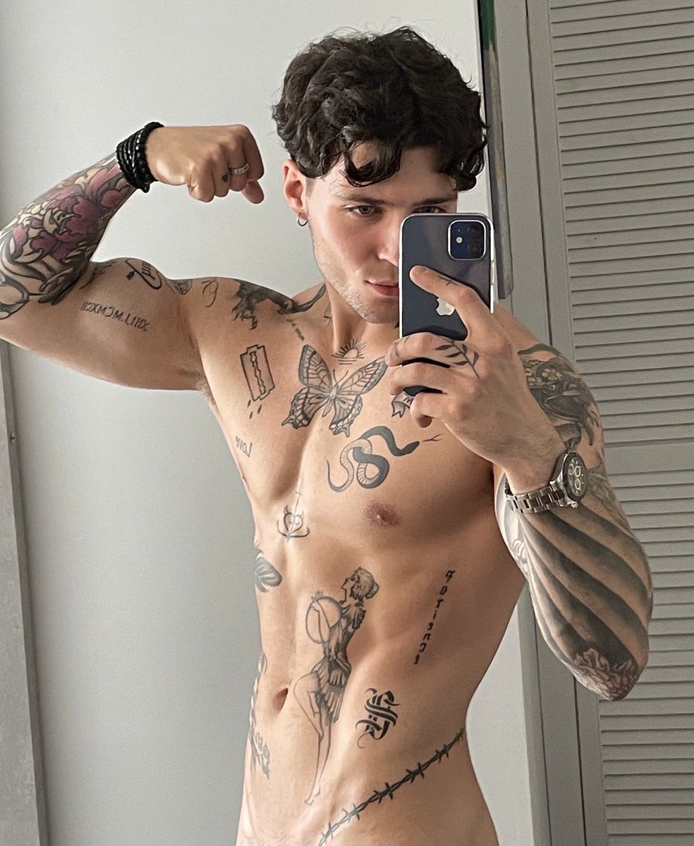 Model Kirill Downloadoff