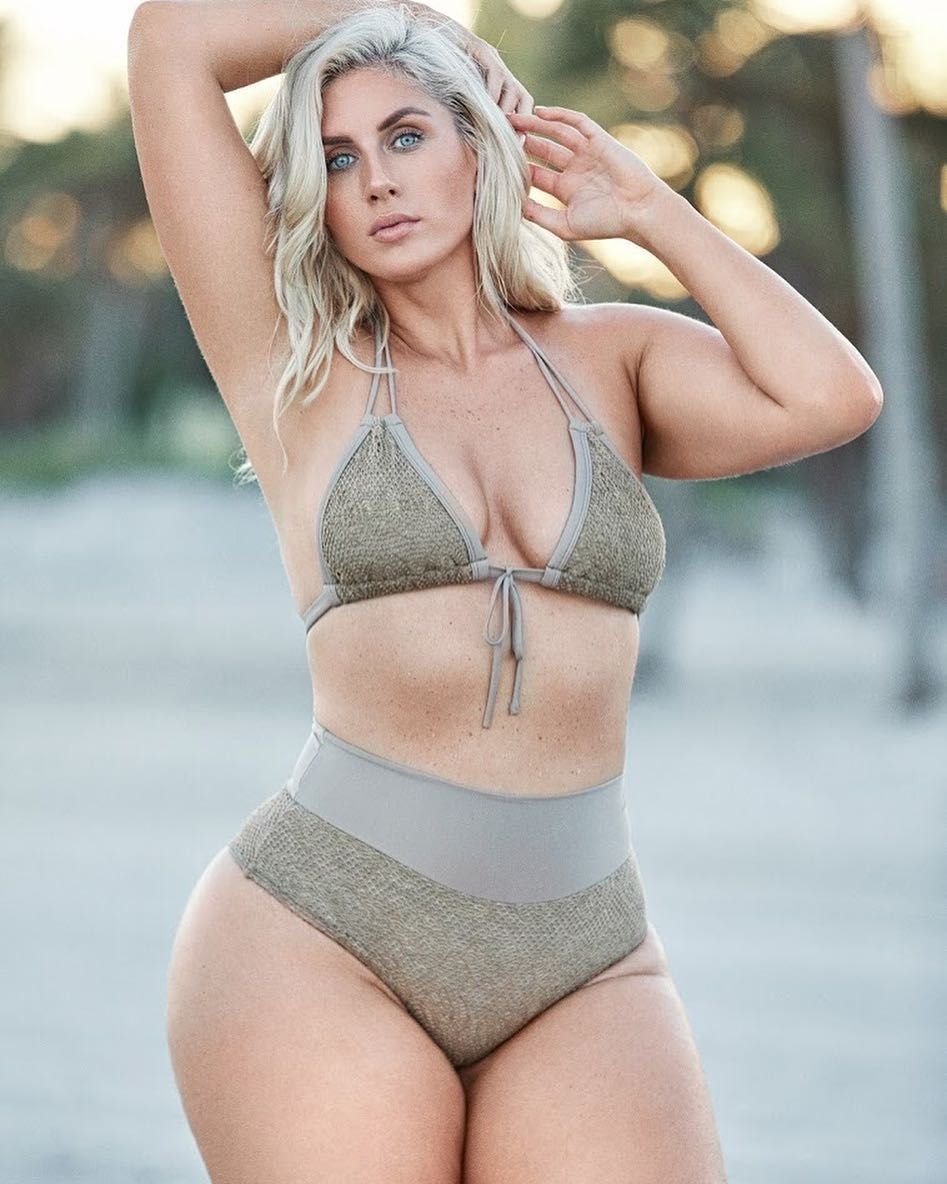 Nicole Herring model