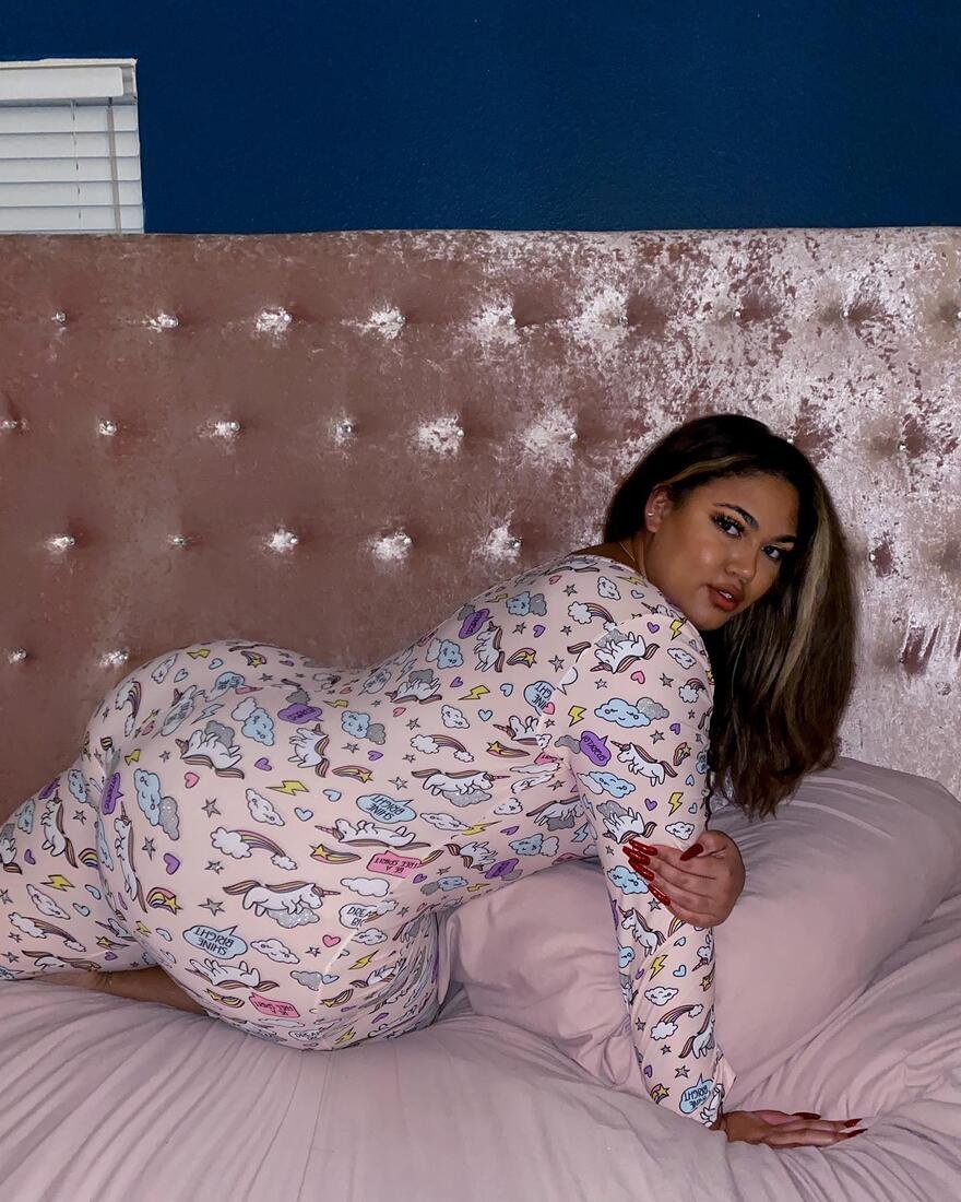 Model Alexus Danisha