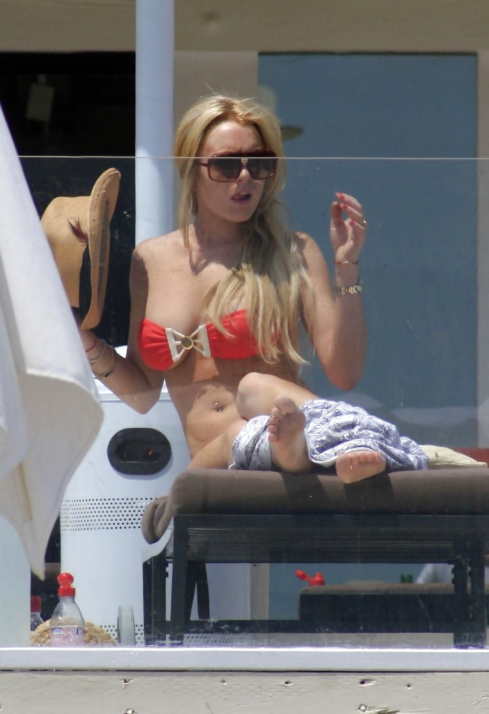 Lindsay Lohan Toples Photoshoot
