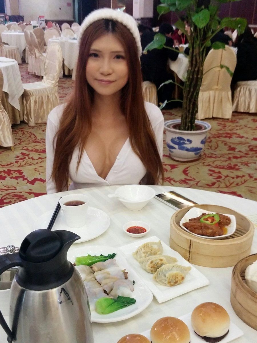 Naomi Wu Bayraktar