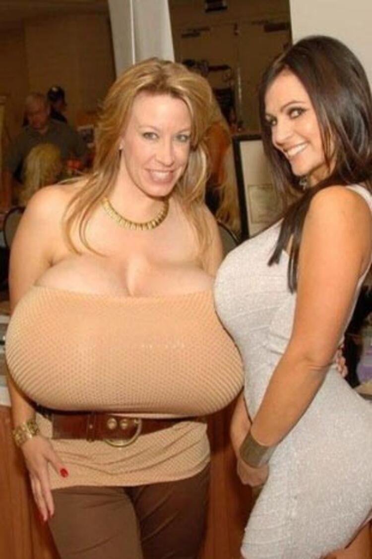 Chelsea Charms 2021