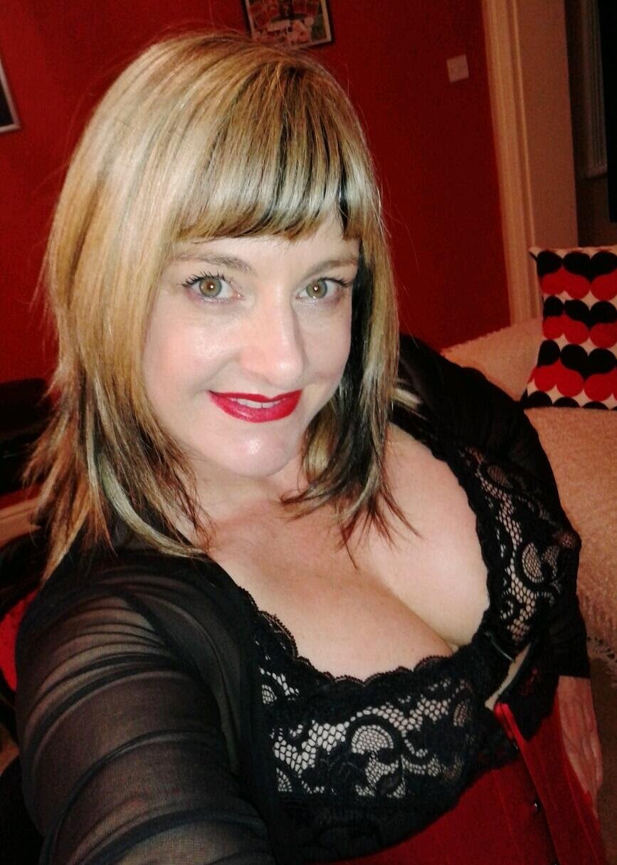 Nina Birch
