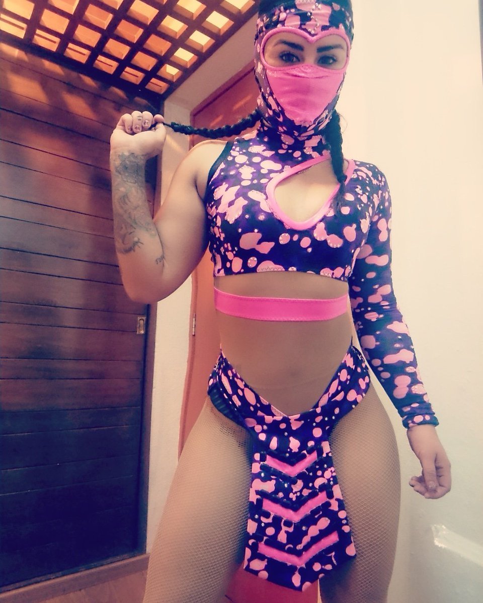 Shani Hollywood drain
