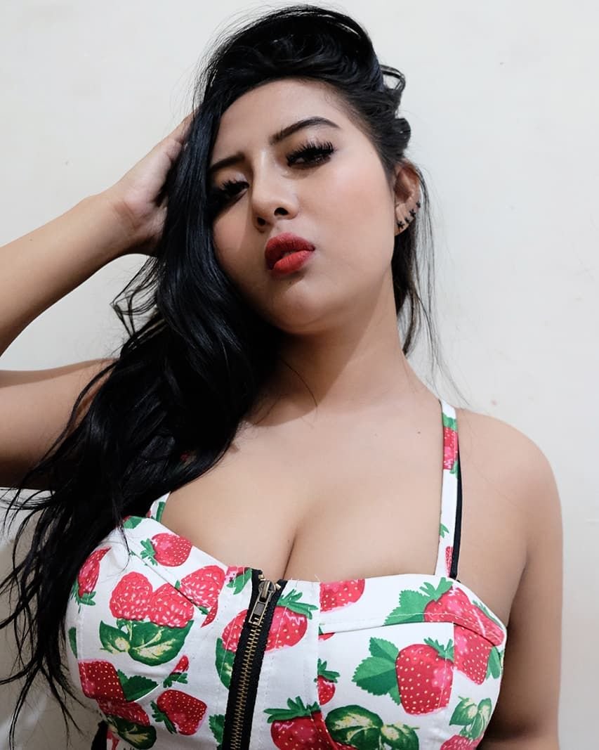 Model Gavriena Astaris