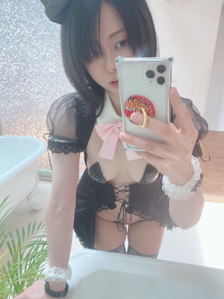 USHIJIMA SELFIE